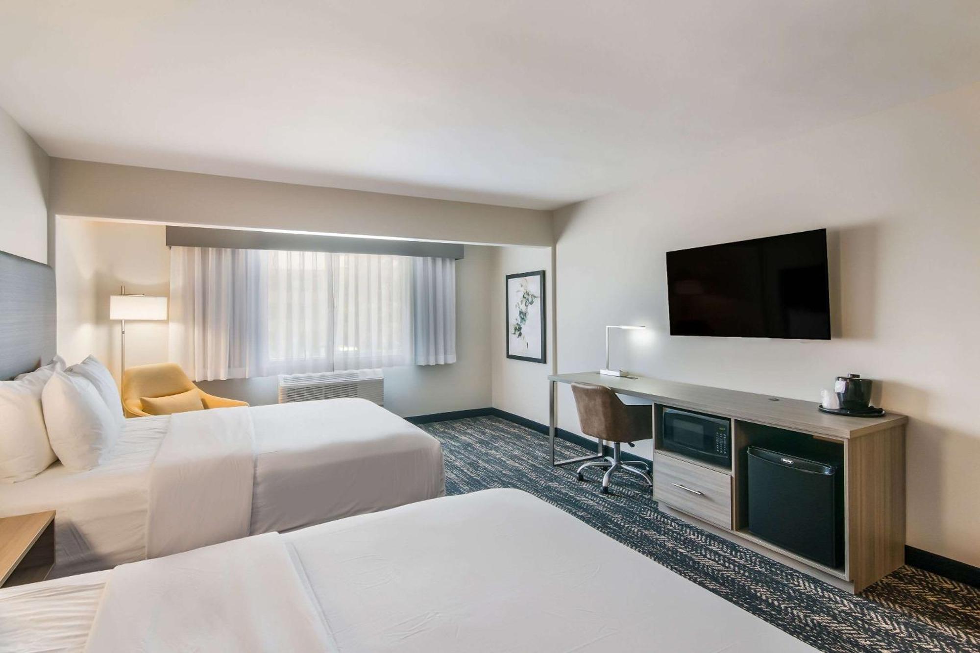 Hourglass Hotel, Ascend Hotel Collection Бейкерсфілд Екстер'єр фото